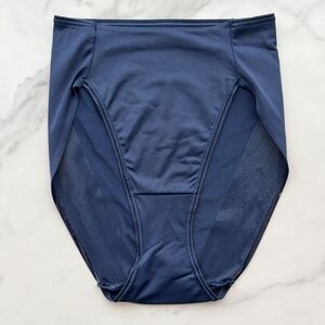 NWOT SOMA VANISHING TUMMY HIGH-LEG BRIEF PANTY IN MIDNIGHT NAVY SIZE XS